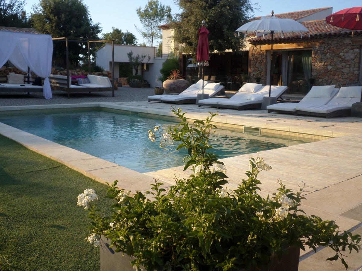 Le Clos Des Cambres Les Arcs-sur-Argens エクステリア 写真